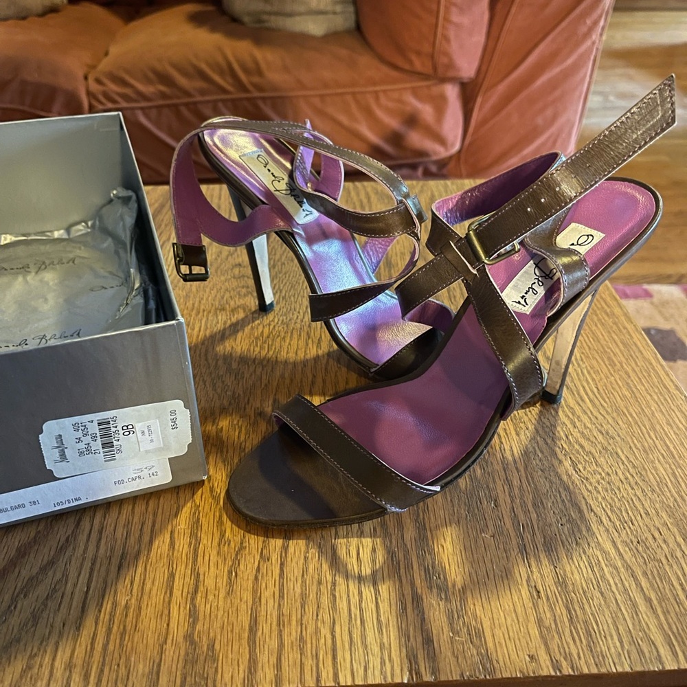 Brown Manolo Blahnik heeled sandals. Rare